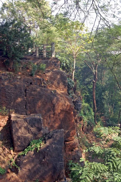 Vista Una Formación Rocosa Emblemático Parque Kamala Nehru Centro Mumbai — Foto de Stock