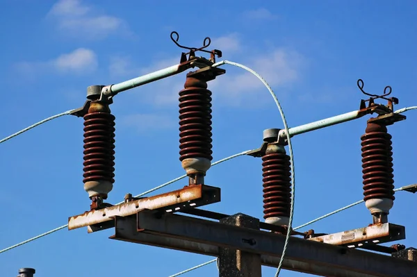 View Top Electricity Pylon Showing Copper Power Lines Attached Insulators — Stock Photo, Image