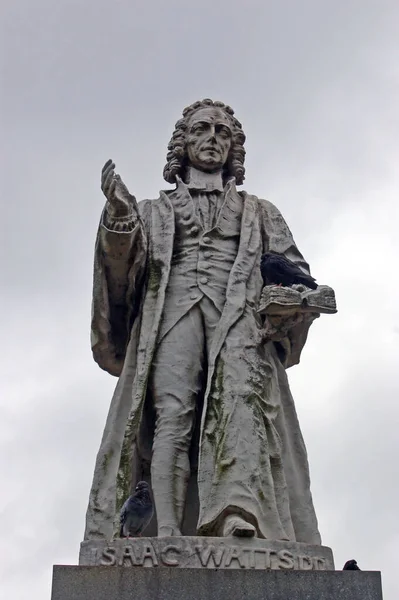 Statue Isaac Watts Atop Tall Column Southampton Hampshire Watts Preacher — Stock Photo, Image