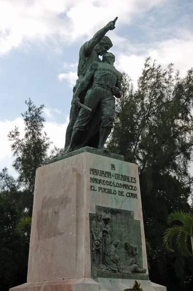 Μνημείο Που Γιορτάζει Γενναιότητα Της Κουβανής Ηρωίδας Μαριάνα Γκράτζαλες Κουέλο — Φωτογραφία Αρχείου