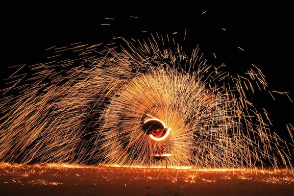 Koh Samet Rayong Thajsko Dubna 2019 Krásný Ohnivý Kruh Spining — Stock fotografie