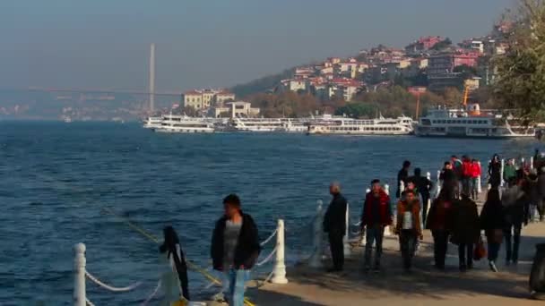 Az emberek élvezik a Törökország road, 2016-ban május, napsütés — Stock videók