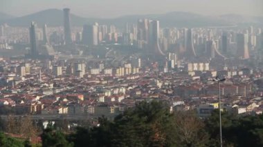 gökdelen doğa görünümü mimari yapı