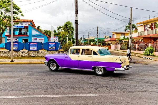Varadero, Küba - 20 Mayıs 2021 1957 Chevrolet Bel Air
