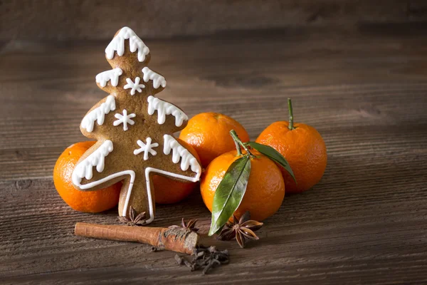 Lebkuchen und Orange — Stockfoto