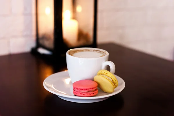 Good morning or Have a nice day message concept - white cup of f — Stock Photo, Image