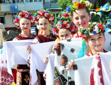 Dünya gün embroidered_7