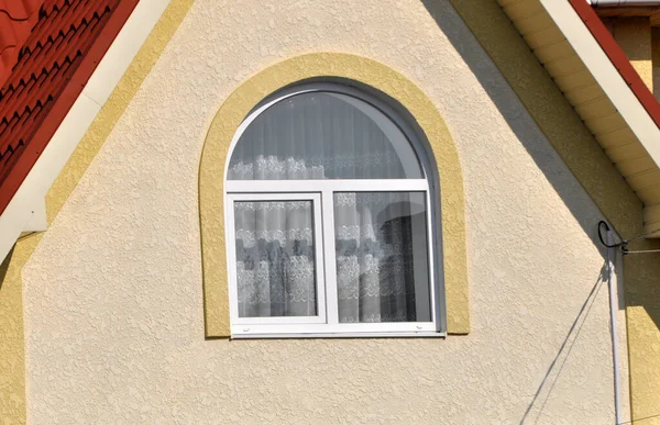 Metal Plastik Pencereyi Dışarıdan Görüntüle Tasarla — Stok fotoğraf