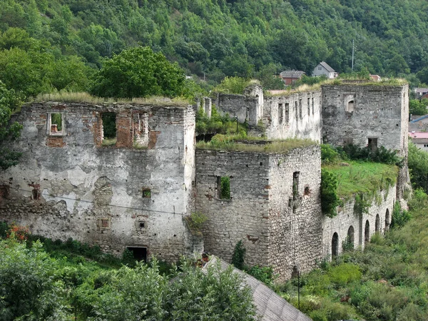 Fortificazione in pietra castello di Chortkiv — Foto Stock