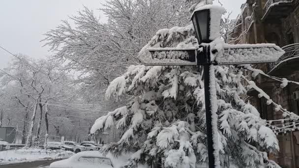 Hiver Dans Une Vieille Ville Européenne Premier Plan Trouve Lampadaire Séquence Vidéo Libre De Droits