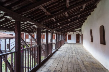 Bulgaristan 'daki Rozhen Manastırı' nın iç koridoru