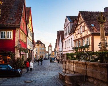 Rothenburg ob der Tauber 'de renkli binalar.