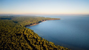 Hourtin Gölü 'nün havadan görünüşü, Gironde, Fransa