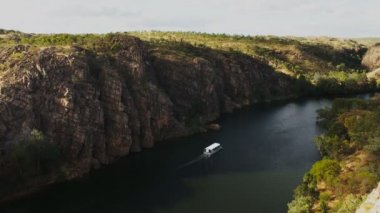 katherine gorge kadar tekne yelken
