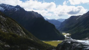  Yeni Zelanda'nın routeburn Vadisi