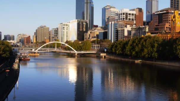 Río yarra en melbourne — Vídeo de stock