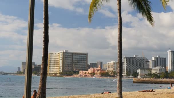 Royal hawaiian hotelu Waikiki — Stock video