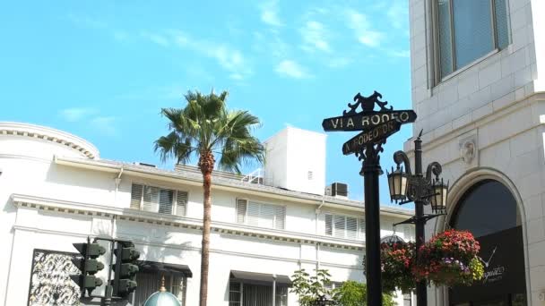 Rodeo drive sign — Stock Video