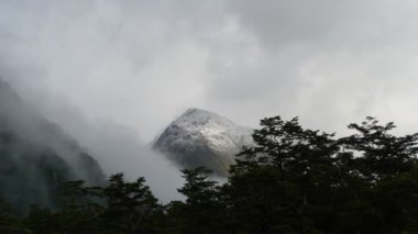 Dağlardan takas sis