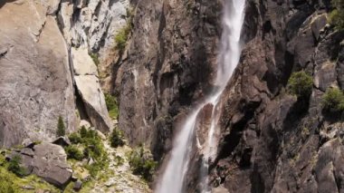 Bankası alt bölüm yosemite Falls düşüyor