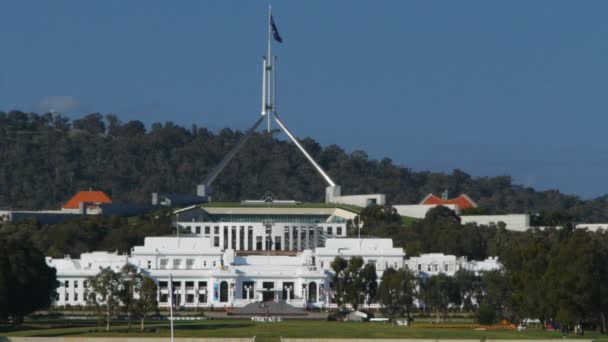 Vecchie Nuove Case Del Parlamento Canberra Australia — Video Stock