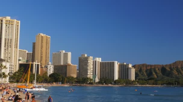 Waikiki Сполучені Штати Америки Січня 2015 Панорамирование Постріл Waikiki Пляж — стокове відео