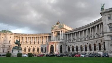 Viyana, AVUSTRIA, ECTOBER, 9, 2017 öğleden sonra Viyana 'daki Hofburg Sarayı' nın geniş açılı görüntüleri