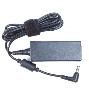 Dizüstü bilgisayar için siyah şarj