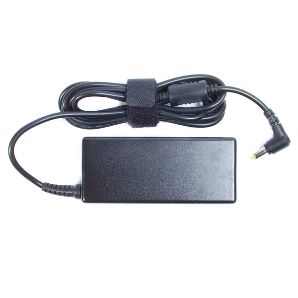 Carregador preto para laptop — Fotografia de Stock