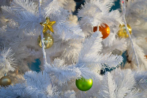 Kerstboom Met Decoratie Kerstmis Nieuwjaarsviering — Stockfoto