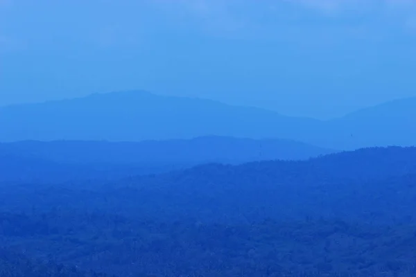 Colline Nella Nebbia Blu Montagne Blu — Foto Stock