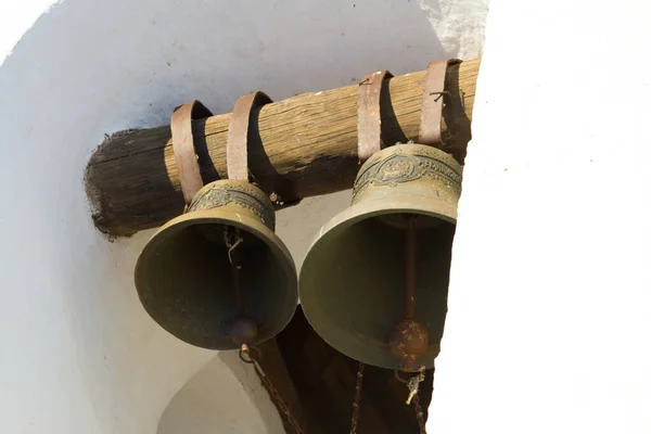 Alte Kirchenglocken Auf Dem Turm — Stockfoto