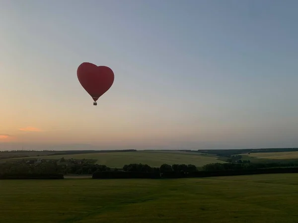 Gökyüzünde Güzel Bir Hava Balonu — Stok fotoğraf