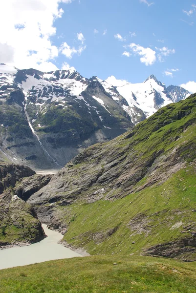 Osztrák Alpok és a Grossglockner, a háttérben — Stock Fotó