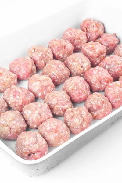 Homemade Raw Organic Mincet Meat Balls Uncooked Isolated White Close — Stock Photo, Image