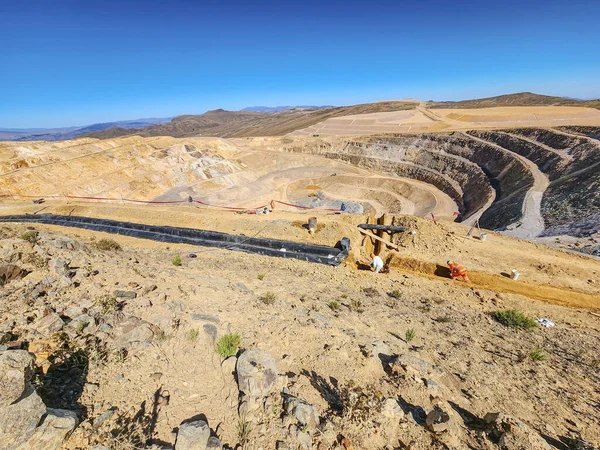 Maden bankalarında jeosentetik ile nehir kanallarının inşa süreci