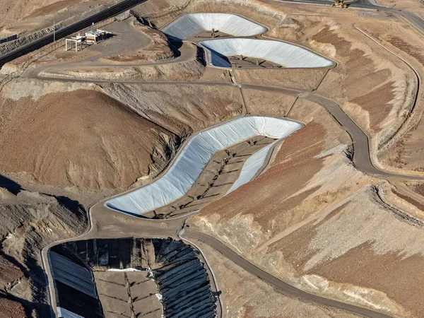 Jeosentetik göletlerin jeonet jeomembranlı havadan görünüşü