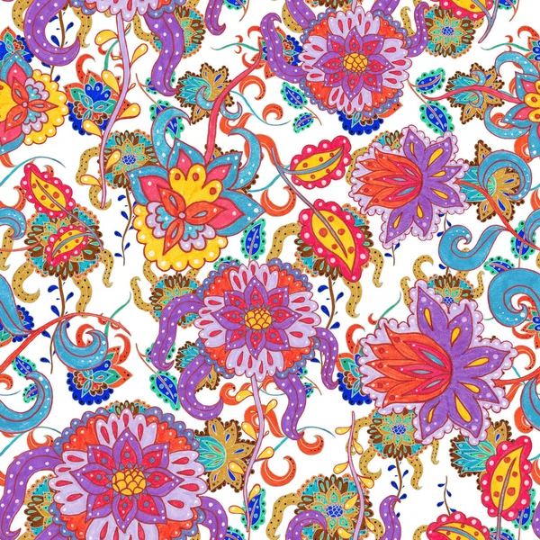 Çiçekli ve yapraklı suluboya desenler etnik tarzda. Çiçek süsleme. Geleneksel şal deseni. Tekstil tasarım dokusu. Kabilesel etnik klasik dikişsiz model..