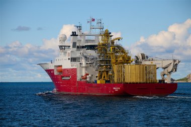 Seyir bir kargo gemisi