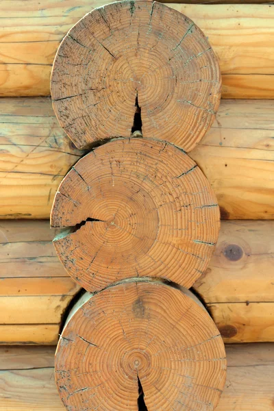 Tło drewniane, drewniane domy szkieletowe — Zdjęcie stockowe