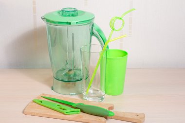 Pişirme güler yüzlü: blender, bıçak, Gözlük, payet ve ahşap boa