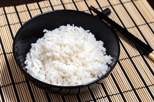 Kokt ris kokat — Stockfoto