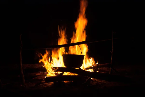 Pot on the bonfire