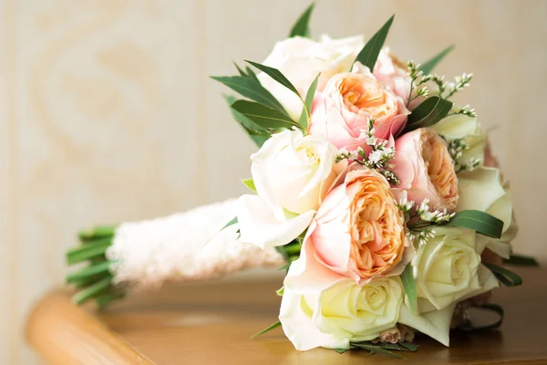 güzel çiçek buketi