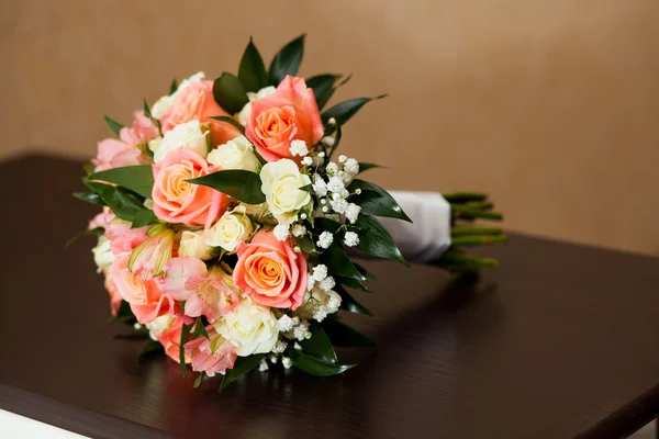 güzel çiçek buketi