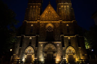 St Paul Prag'da ve St Peter Bazilikası