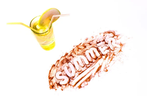 Tarçın beyaz bir tablo