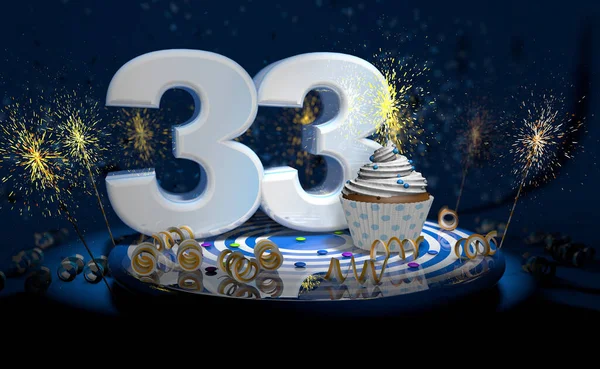 33歳の誕生日や記念日のための輝くろうそくを持つカップケーキは 濃い背景の火花でいっぱいの青いテーブルの上に黄色のストリーマーと白の大きな番号を持ちます 3Dイラスト — ストック写真