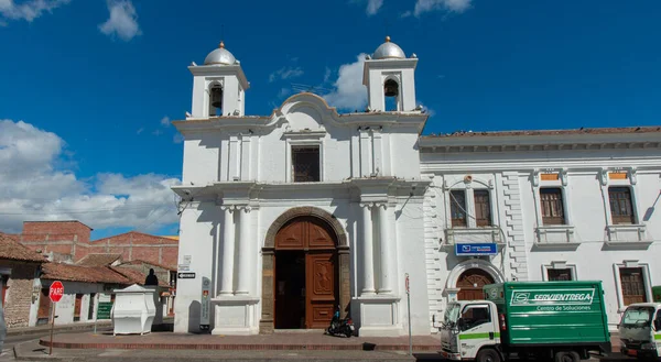 Latacunga Cotopaxi Ecuador Juni 2021 Lastwagen Parken Einem Sonnigen Tag — Stockfoto