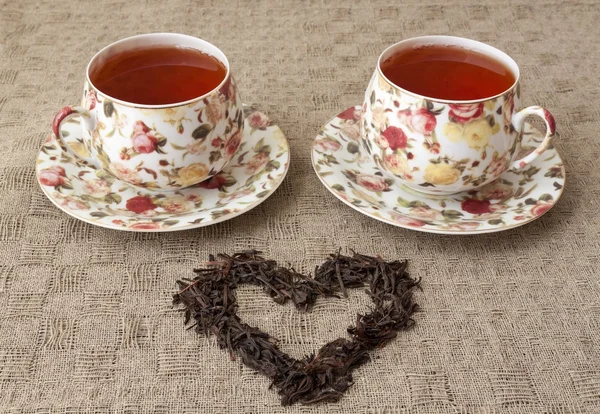Tazas de té con corazón hechas de él — Foto de Stock